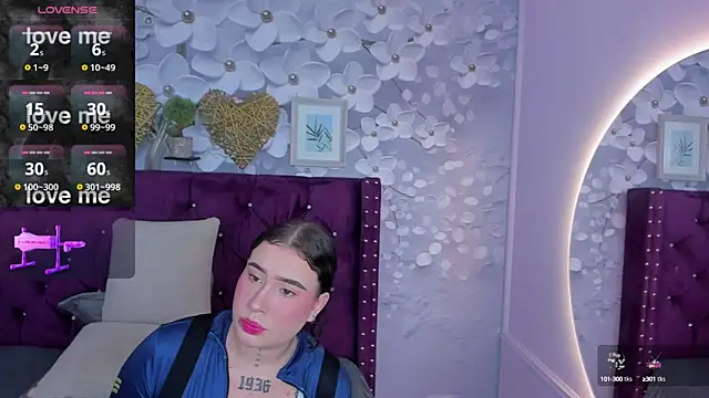 Danee 19  online show from 02-08-25, 12:17