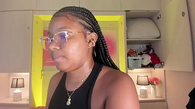 tamaraa smiith online show from 03-07-26, 08:17