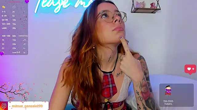 Snapshot of Manuela_monroe chatting on 01-14-25, 01:28 Manuela monroe online show from 01-14-25, 01:28