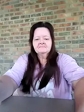 Snapshot of Bayou_Woman68 chatting on 11-07-25, 07:14 Bayou Woman68 online show from 11-07-25, 07:14