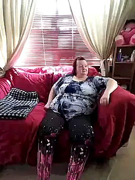 Snapshot of Bayou_Woman68 chatting on 04-10-26, 08:02 Bayou Woman68 online show from 04-10-26, 08:02