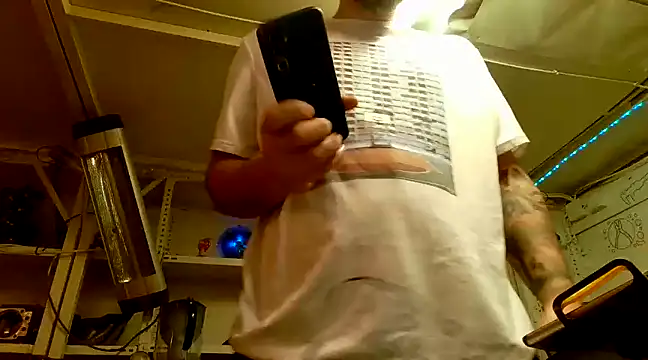 Snapshot of turkfucker chatting on 03-17-25, 11:32 turkfucker online show from 03-17-25, 11:32