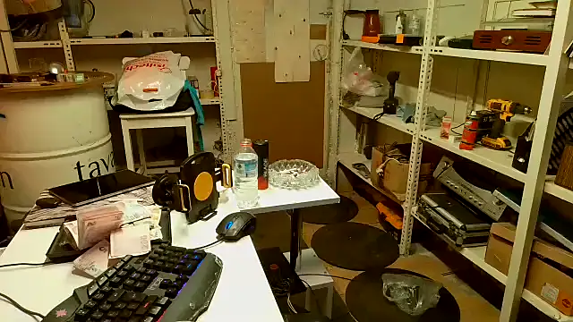 Snapshot of turkfucker chatting on 03-18-25, 05:41 turkfucker online show from 03-18-25, 05:41