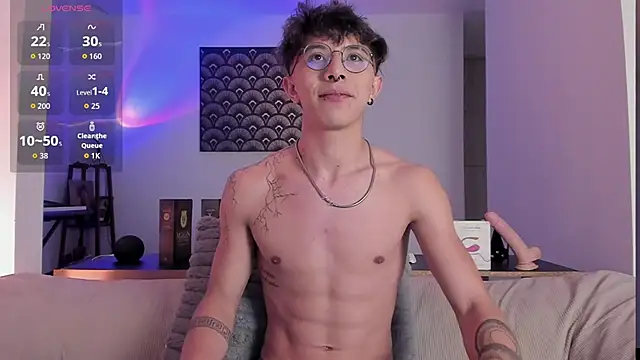 im  thomass online show from 12-21-25, 02:19