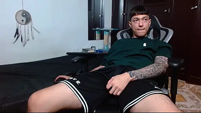 aaron blug online show from 02-01-25, 11:48