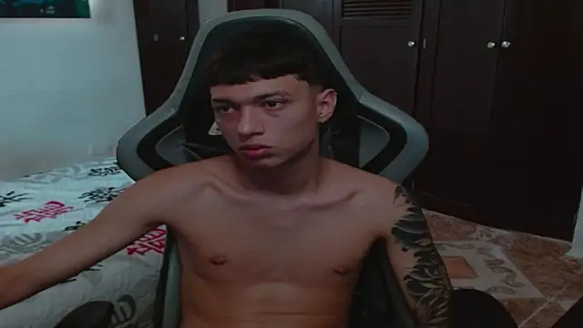 aaron blug online show from 03-19-25, 05:06