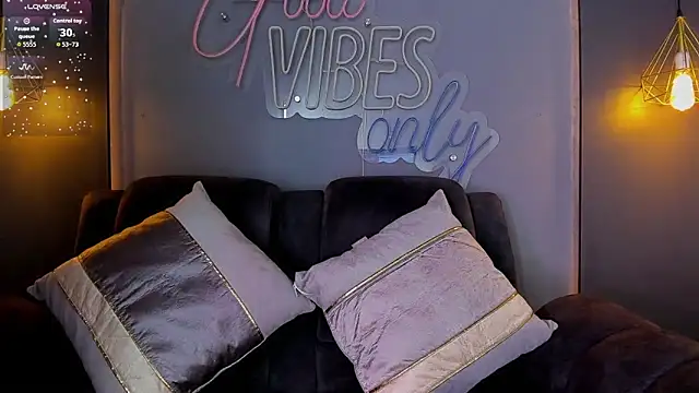 LOLIITA  LOVE online show from 12-19-25, 06:59