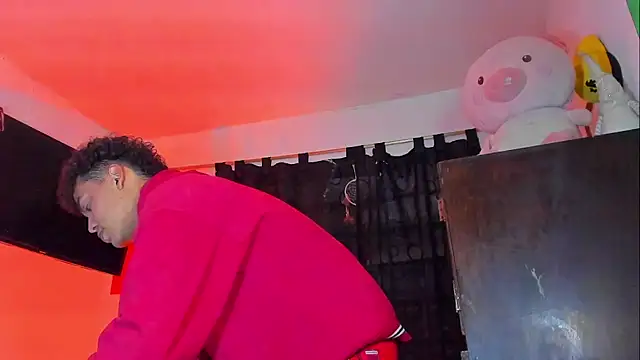 Snapshot of visaelX chatting on 12-24-24, 08:05 visaelX online show from 12-24-24, 08:05