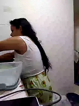 Snapshot of _Miaaleon chatting on 02-08-25, 10:18 Miaaleon online show from 02-08-25, 10:18