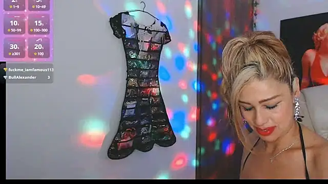 Snapshot of Isabelhot1 chatting on 03-02-26, 07:54 Isabelhot1 online show from 03-02-26, 07:54