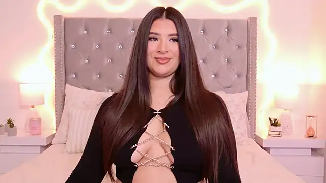 JuliaSUMMERS2022 online show from 10-11-25, 01:16