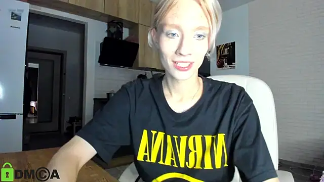 Snapshot of _Alice_Kitty chatting on 11-13-25, 11:20 Alice Kitty online show from 11-13-25, 11:20