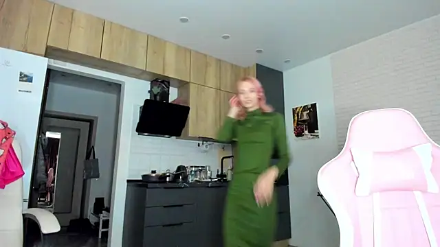 Snapshot of _Alice_Kitty chatting on 02-02-26, 09:41 Alice Kitty online show from 02-02-26, 09:41