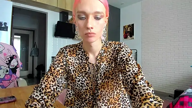  Alice Kitty online show from 04-30-26, 12:33