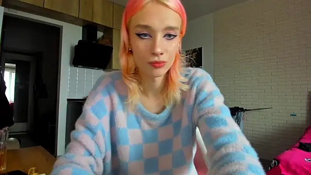  Alice Kitty online show from 06-18-26, 08:58