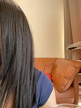 Snapshot of Hot_Mm chatting on 01-01-25, 08:35 Hot Mm online show from 01-01-25, 08:35