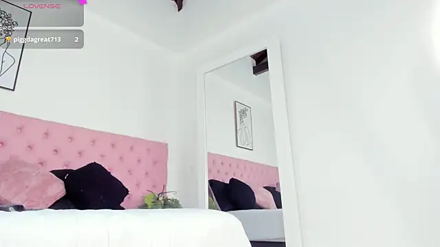 Snapshot of Paytonferrara chatting on 10-26-25, 05:24 Paytonferrara online show from 10-26-25, 05:24