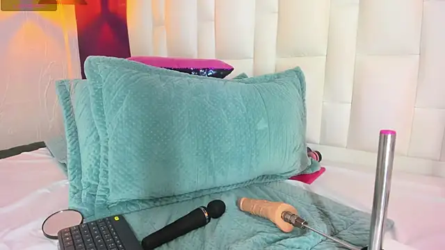 Abbyadams online show from 01-24-25, 01:56