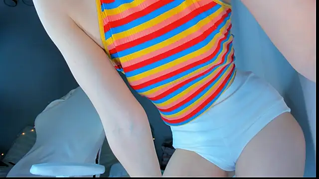 JennyWoody online show from 02-20-26, 02:41