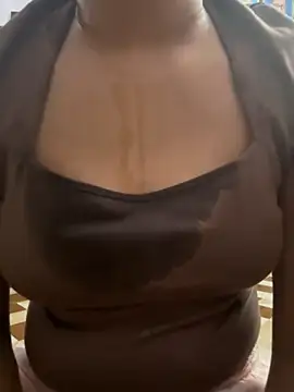 Snapshot of samayra124 chatting on 09-12-25, 08:58 samayra124 online show from 09-12-25, 08:58