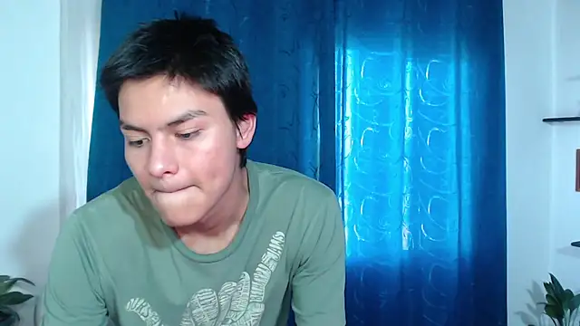 Snapshot of alanprince44 chatting on 01-22-25, 06:31 alanprince44 online show from 01-22-25, 06:31