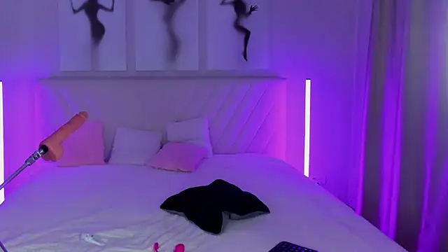 EmmaBarbs online show from 02-02-25, 10:06