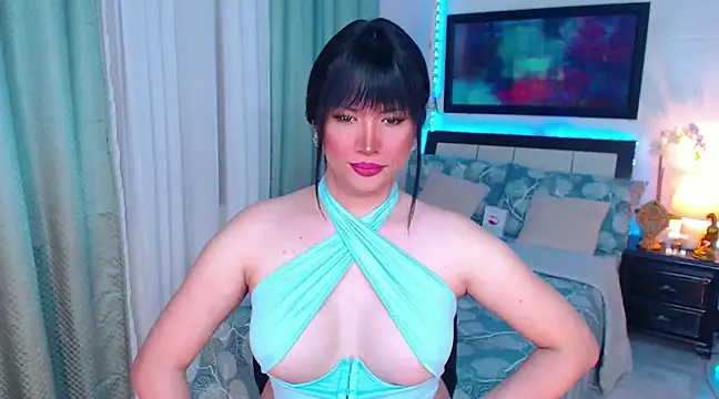 Snapshot of Heavenly_Treats chatting on 03-18-25, 06:57 Heavenly Treats online show from 03-18-25, 06:57