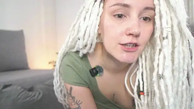 Snapshot of Winnie_sweet chatting on 12-05-25, 12:58 Winnie sweet online show from 12-05-25, 12:58