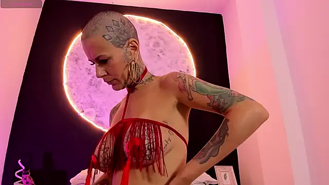 Snapshot of GinebraaFox_ chatting on 02-22-25, 05:13 GinebraaFox online show from 02-22-25, 05:13