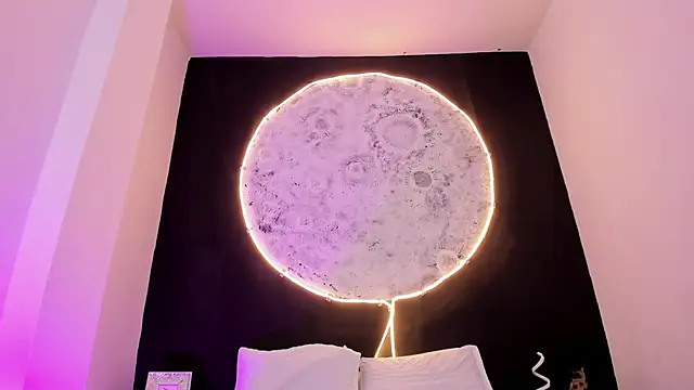 Snapshot of GinebraaFox_ chatting on 03-17-25, 05:49 GinebraaFox online show from 03-17-25, 05:49