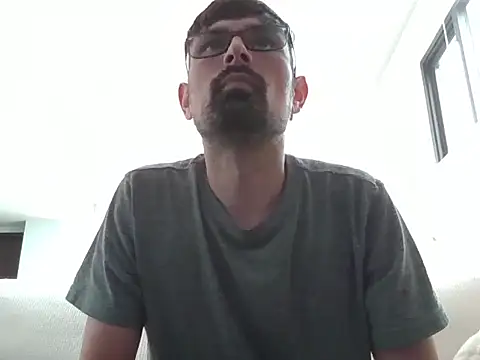 Snapshot of spence204011 chatting on 01-02-25, 08:02 spence204011 online show from 01-02-25, 08:02