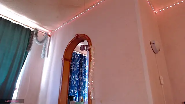 VanessaLincum online show from 05-04-26, 07:26