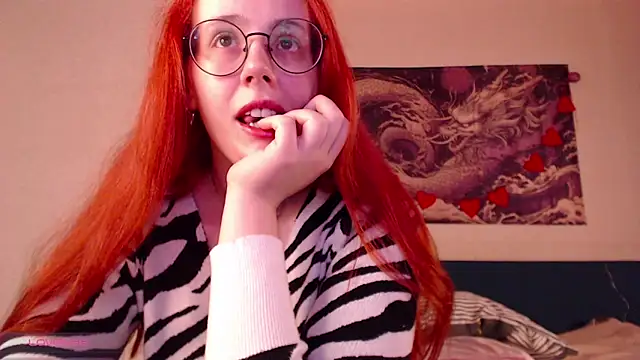 VanessaLincum online show from 06-18-26, 07:08