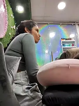 Snapshot of Anifer chatting on 01-16-25, 09:30 Anifer online show from 01-16-25, 09:30