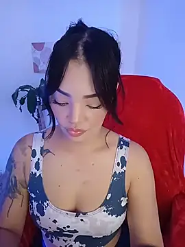 Sara LipsX online show from 11-27-25, 12:46