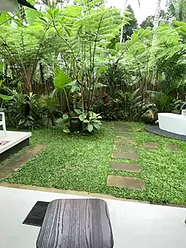 Snapshot of LaVitaBelle chatting on 01-09-25, 03:47 LaVitaBelle online show from 01-09-25, 03:47