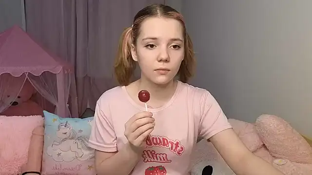 PrincessLittleKiki online show from 02-28-26, 05:14