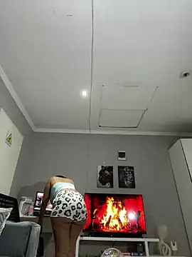 Bootyfulbarbiie online show from 12-13-24, 02:10