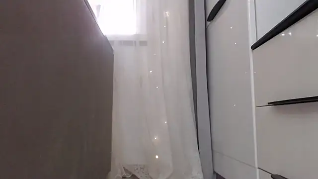  JustmeHere  online show from 11-09-25, 09:29