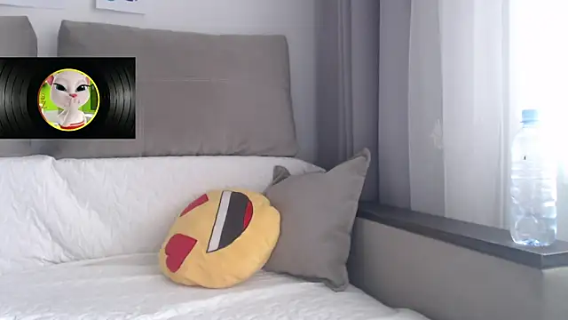  JustmeHere  online show from 02-02-26, 09:41