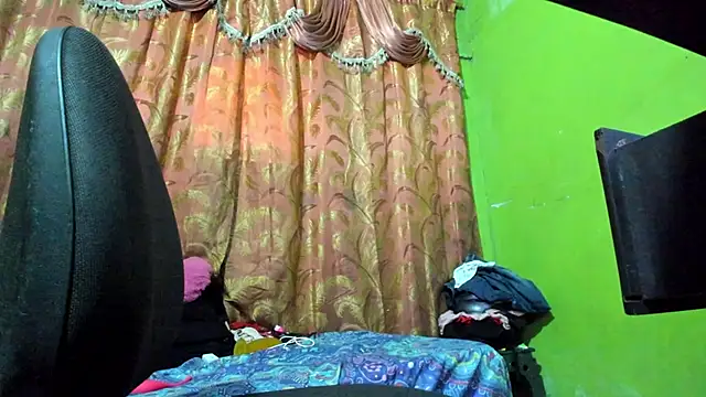 Brenda Smith69 online show from 10-03-25, 07:44