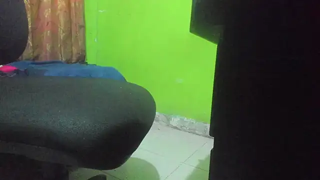 Brenda Smith69 online show from 11-04-25, 07:57