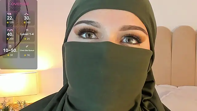 Snapshot of anna-henao chatting on 02-17-25, 03:42 anna-henao online show from 02-17-25, 03:42