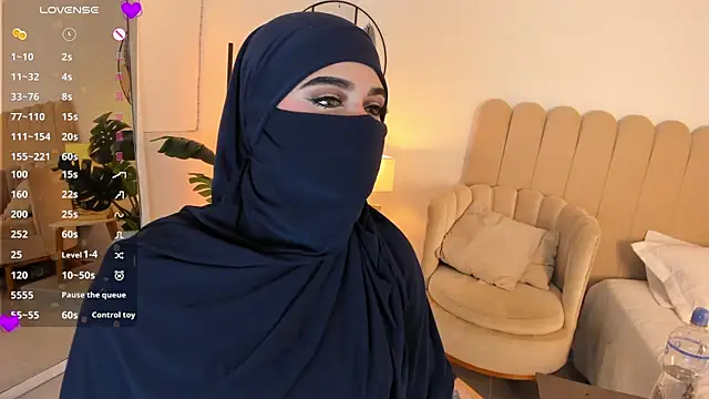 anna-henao online show from 06-20-26, 02:58