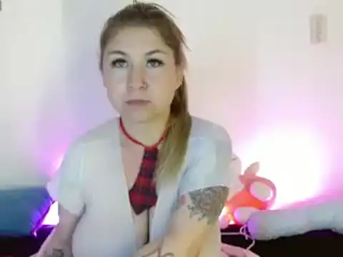 Snapshot of kittycatw chatting on 01-07-25, 09:07 kittycatw online show from 01-07-25, 09:07