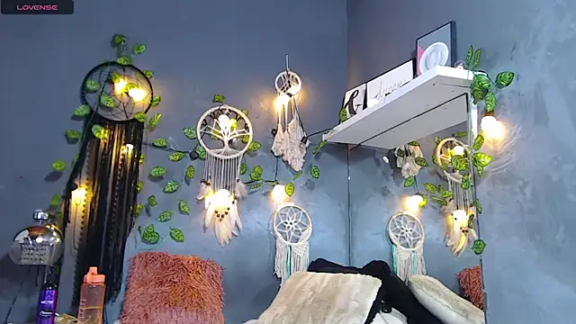 ItsVenuss online show from 03-13-25, 09:59