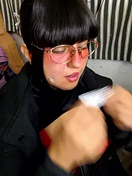 Derry Cooper online show from 01-11-26, 02:44