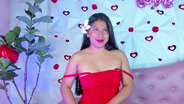 LinnaGardenia online show from 02-14-25, 02:02