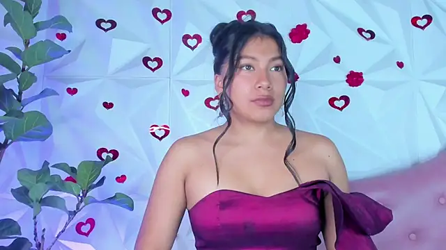 LinnaGardenia online show from 03-02-25, 02:10