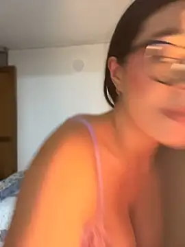 kathii95 online show from 05-21-26, 01:34